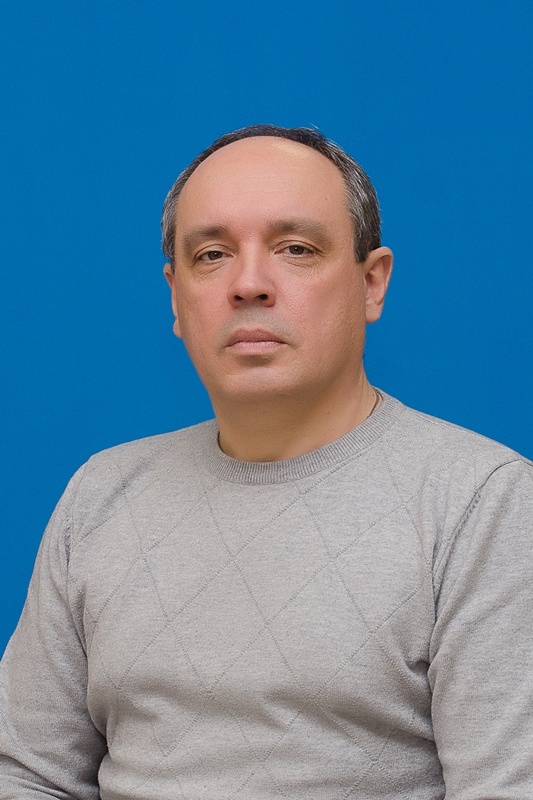 Рожнов Александр Сергеевич.